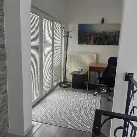 Villa Kuca Za Odmor Sa 3 Spavace Sobe Kragujevac