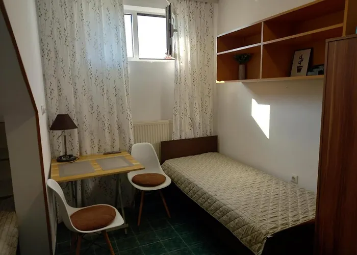 Kuca Za Odmor Sa 3 Spavace Sobe * كراغوييفاك